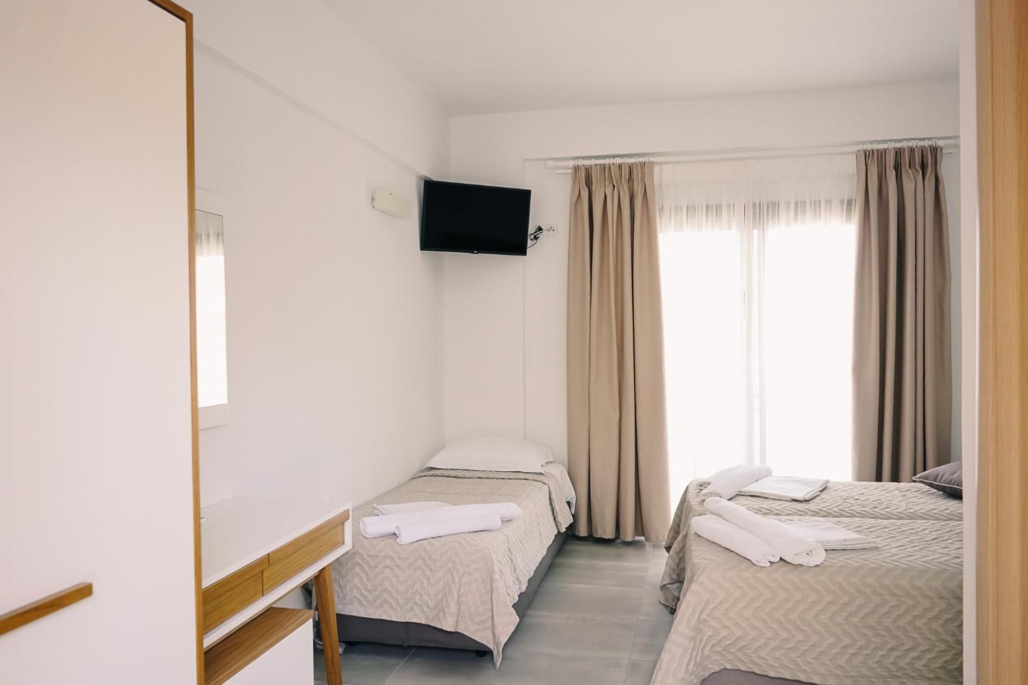 Hotel Stavros 3*